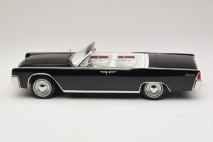 Lincoln Continental Convertible Black Bad Boys KK-Scale 1:18 KKDC181521 Diecast — photo 4 of 7