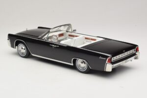 Lincoln Continental Convertible Black Bad Boys KK-Scale 1:18 KKDC181521 Diecast — photo 6 of 7