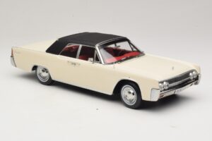 Lincoln Continental Convertible White John F. Kennedy KK-Scale 1:18 KKDC181523 Diecast — photo 5 of 7