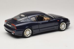 Maserati 3200 GT Blue Bburago 1:18 3371-P1 Diecast — photo 3 of 8
