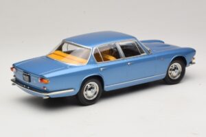 Maserati Quattroporte I Light Blue Metallic KK-Scale 1:18 KKDC181514 Diecast — photo 2 of 6