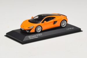 McLaren 570GT Orange Minichamps 1:43 537154521 Diecast — photo 2 of 5