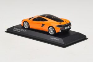 McLaren 570GT Orange Minichamps 1:43 537154521 Diecast — photo 3 of 5