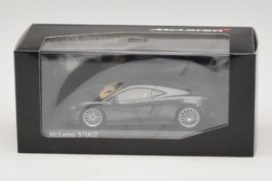 McLaren 570GT Storm Grey Minichamps 1:43 537154520 Diecast — photo 5 of 5