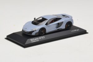 McLaren 675LT Ceramic Grey Minichamps 1:43 537154420 Diecast — photo 2 of 5