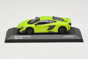McLaren 675LT Napier Green Minichamps 1:43 537154422 Diecast