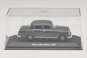 Mercedes 180 W120 Grey Maxichamps 1:43 940033100 Diecast — photo 4 of 5