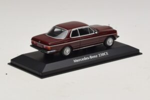 Mercedes 230 CE C123 Red Maxichamps 1:43 940032221 Diecast — photo 2 of 5