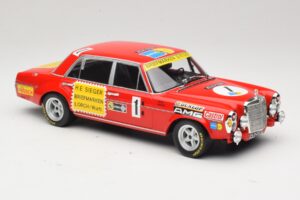 Mercedes 300 SEL 6.8 #1 H. Heyer / Betzler 24 Hours of Nurburgring 1972 Minichamps 1:18 155723401 Diecast — photo 4 of 6