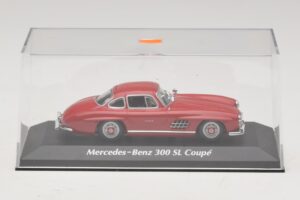 Mercedes 300 SL W198 Red Maxichamps 1:43 940039001 Diecast — photo 4 of 5