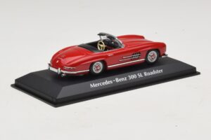 Mercedes 300 SL W198 Roadster Red Maxichamps 1:43 940039031 Diecast — photo 2 of 5