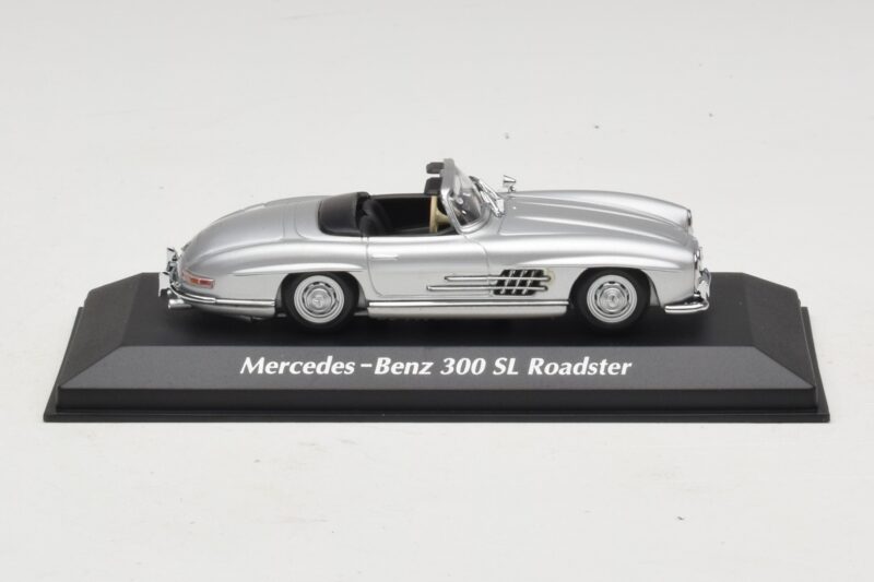 Mercedes 300 SL W198 Roadster Silver Maxichamps 1:43 940039030 Diecast