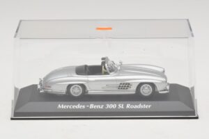 Mercedes 300 SL W198 Roadster Silver Maxichamps 1:43 940039030 Diecast — photo 4 of 5