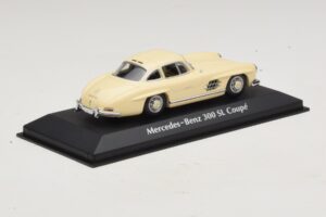 Mercedes 300 SL W198 White Maxichamps 1:43 940039002 Diecast — photo 2 of 5
