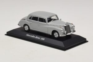 Mercedes 300 W186 Grey Maxichamps 1:43 940039061 Diecast — photo 3 of 5