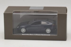 Mercedes C-Class Sportscoupe CL203 Blue Metallic Bundespressball Minichamps 1:43 MB010 Diecast — photo 5 of 5