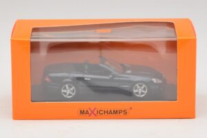 Mercedes SL R230 Blue Metallic Maxichamps 1:43 940037531 Diecast — photo 5 of 5
