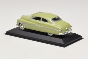 Mercury Monterey Light Green Minichamps 1:43 400082402 Diecast — photo 3 of 5