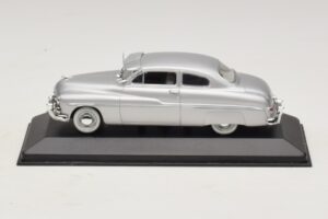 Mercury Monterey Silver Minichamps 1:43 400082404 Diecast