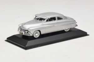 Mercury Monterey Silver Minichamps 1:43 400082404 Diecast — photo 2 of 5