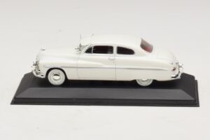 Mercury Monterey White Minichamps 1:43 400082401 Diecast