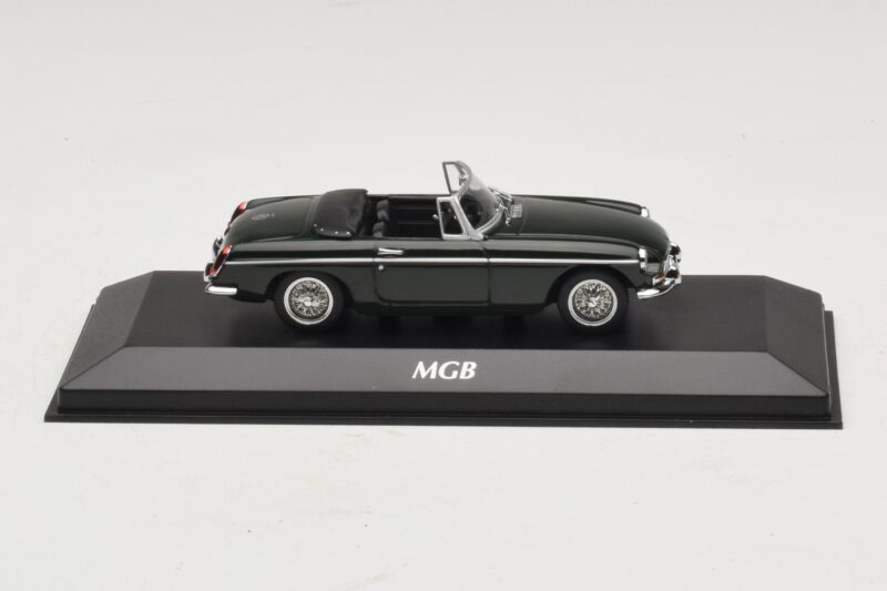 MG MGB Mk1 Green Maxichamps 1:43 940131031 Diecast