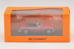 MG MGB Mk1 Red Maxichamps 1:43 940131030 Diecast — photo 5 of 5