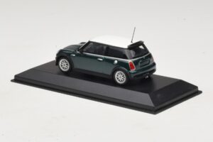 Mini Cooper One R50 Aero Green With White Roof Minichamps 1:43 MINI011 Diecast — photo 3 of 5