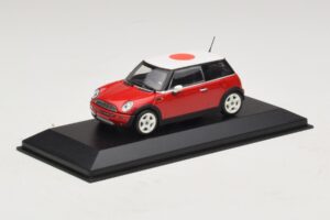 Mini Cooper One R50 Red With Japanese Flag Minichamps 1:43 MINI034 Diecast — photo 2 of 5