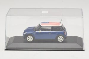 Mini Cooper S R53 Blue With American Flag Minichamps 1:43 MINI014 Diecast — photo 4 of 5