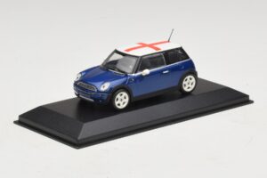 Mini Cooper S R53 Blue With English Flag Minichamps 1:43 MINI012 Diecast — photo 2 of 5