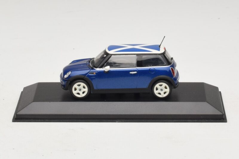 Mini Cooper S R53 Blue With Scottish Flag Minichamps 1:43 MINI016 Diecast