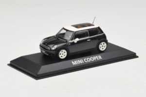 Mini Cooper S R53 Dark Green With Panoramic Roof Minichamps 1:43 MINI015 Diecast — photo 2 of 4