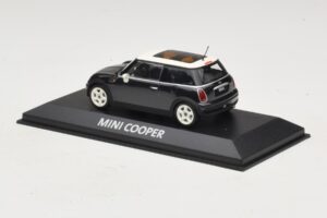 Mini Cooper S R53 Dark Green With Panoramic Roof Minichamps 1:43 MINI015 Diecast — photo 3 of 4