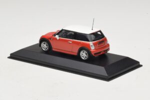 Mini Cooper S R53 Red With White Roof Minichamps 1:43 MINI025 Diecast — photo 3 of 5