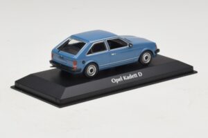 Opel Kadett D Blue Maxichamps 1:43 940044100 Diecast — photo 2 of 5