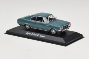 Opel Rekord C Coupe Blue Maxichamps 1:43 940046121 Diecast — photo 3 of 5
