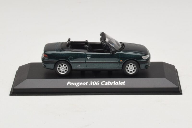 Peugeot 306 Cabriolet Green Metallic Maxichamps 1:43 940112833 Diecast