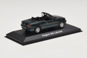 Peugeot 306 Cabriolet Green Metallic Maxichamps 1:43 940112833 Diecast — photo 2 of 5