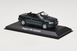 Peugeot 306 Cabriolet Green Metallic Maxichamps 1:43 940112833 Diecast — photo 3 of 5