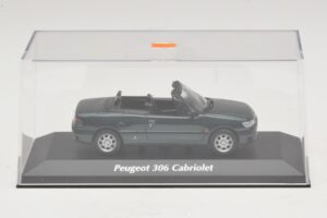 Peugeot 306 Cabriolet Green Metallic Maxichamps 1:43 940112833 Diecast — photo 4 of 5