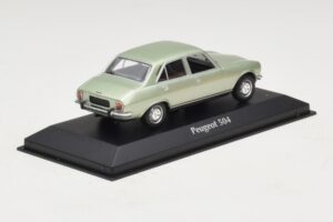 Peugeot 504 Light Green Metallic Maxichamps 1:43 940112501 Diecast — photo 2 of 5