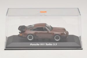 Porsche 911 930 Turbo 3.3 Brown Maxichamps 1:43 940069001 Diecast — photo 4 of 5