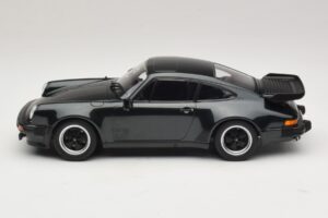 Porsche 911 930 Turbo 3.3 Dark Green Metallic KK-Scale 1:18 KKDC181441 Diecast — photo 3 of 6