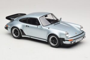 Porsche 911 930 Turbo 3.3 Silver KK-Scale 1:18 KKDC181444 Diecast — photo 4 of 6