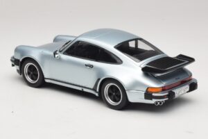 Porsche 911 930 Turbo 3.3 Silver KK-Scale 1:18 KKDC181444 Diecast — photo 5 of 6