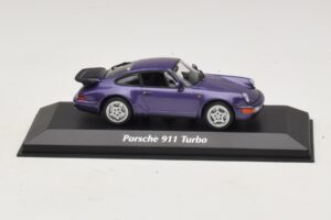 Porsche 911 964 Turbo Purple Metallic Maxichamps 1:43 940069100 Diecast