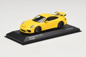 Porsche 911 991.1 GT3 Yellow Minichamps 1:43 410066020 Diecast — photo 2 of 5