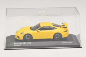 Porsche 911 991.1 GT3 Yellow Minichamps 1:43 410066020 Diecast — photo 4 of 5