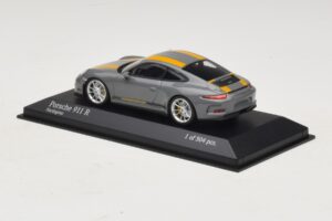 Porsche 911 991.1 R Grey Minichamps 1:43 410066232 Diecast — photo 3 of 5
